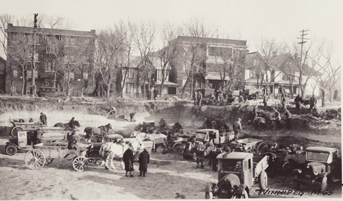 Civic Auditorium Construction (ca. 1932)&lt;br /&gt;
		[Archives of Manitoba. Winnipeg - Buildings - Municipal - Civic Auditorium 7 - ON53]