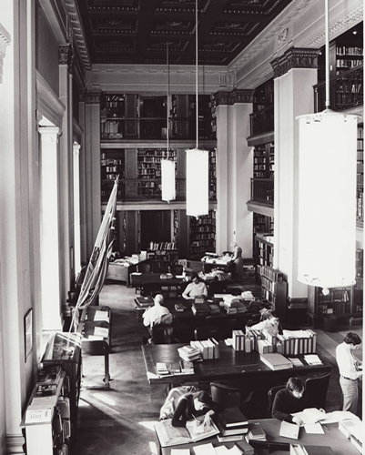 Legislative Building Reading Room (ca. 1976)&lt;br /&gt;[Archives of Manitoba. Legislative Building/Broadway - Interior - Legislative Library 12 - N22641]
		